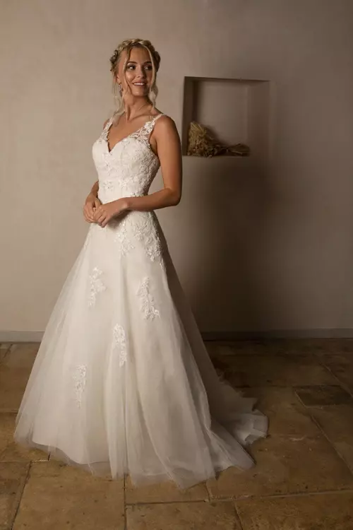 Line of oslo dress shop